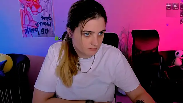 foxy tease  online show from 12/16/25, 09:19