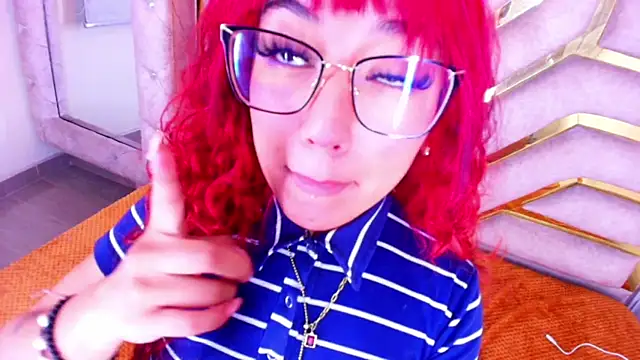 Snapshot of Soleil_66 chatting on 07/01/26, 04:35 Soleil 66 online show from 07/01/26, 04:35