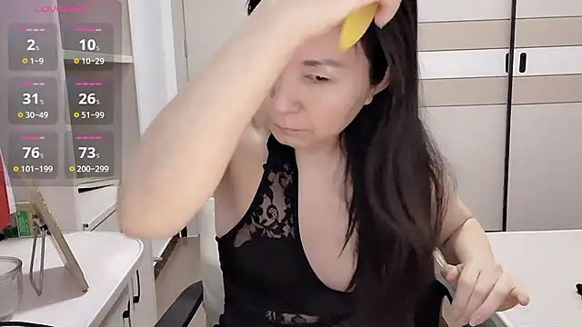 JackieBell online show from 12/14/25, 12:28