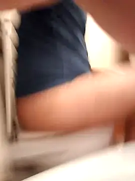 juanpa8453 online show from 11/23/25, 07:13