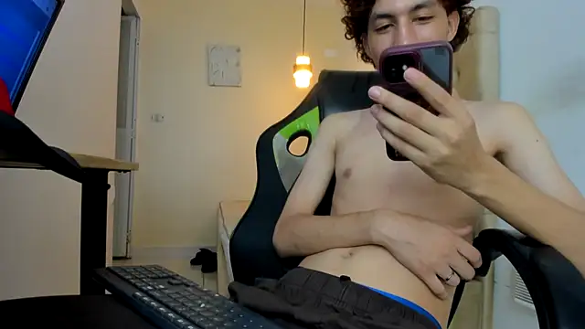 Darkknightx01 online show from 11/23/25, 04:11