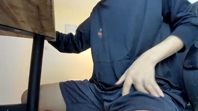 Darkknightx01 online show from 11/26/25, 01:16