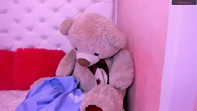 eimy skinny  online show from 04/10/26, 01:29