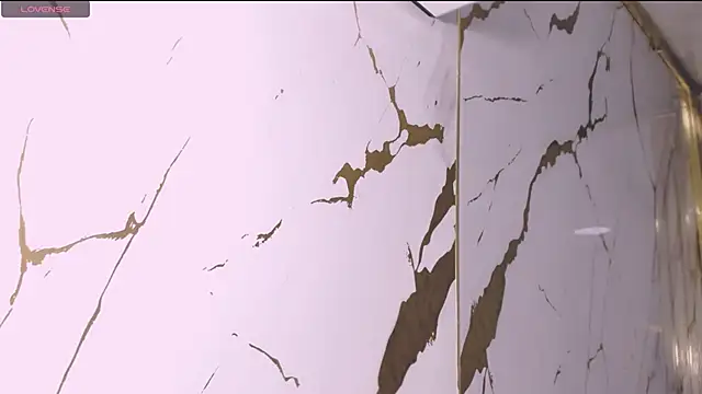 Snapshot of eimy_skinny_ chatting on 02/01/26, 12:25 eimy skinny online show from 02/01/26, 12:25