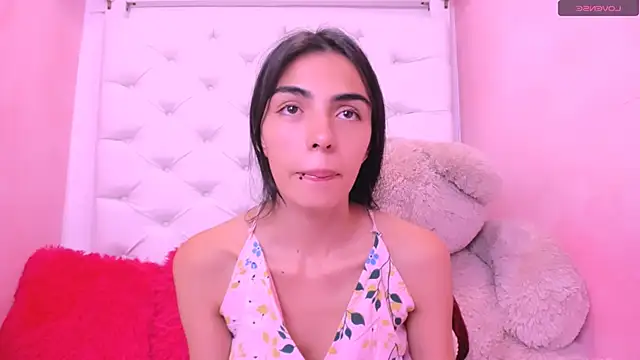 eimy skinny  online show from 04/08/26, 01:45