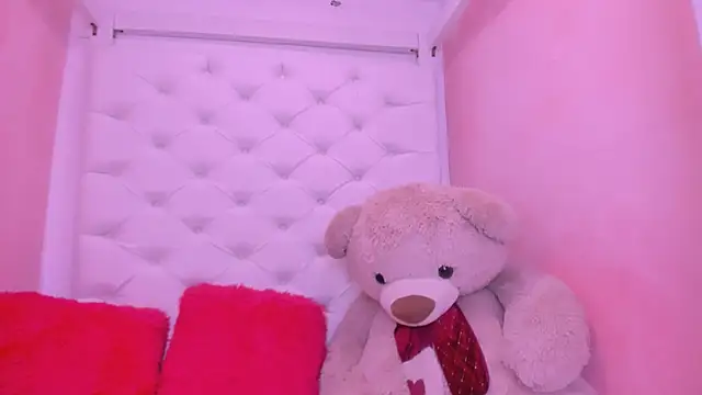 eimy skinny  online show from 06/01/26, 01:44