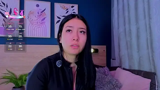 SarahMiler  online show from 03/26/26, 12:14
