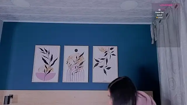 SarahMiler  online show from 09/13/25, 11:54