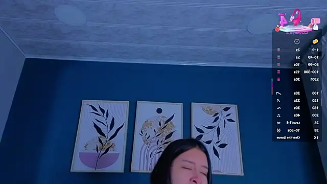 SarahMiler  online show from 10/15/25, 11:40