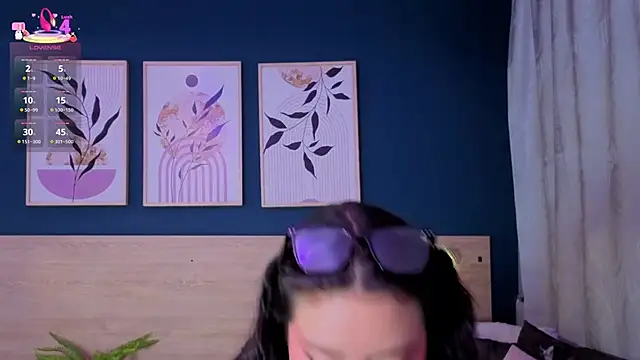 SarahMiler  online show from 02/05/26, 07:10
