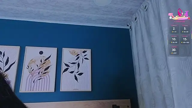 SarahMiler  online show from 09/25/25, 12:00