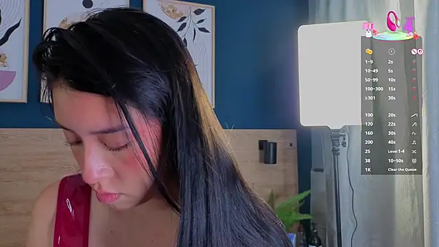 SarahMiler  online show from 09/30/25, 11:49