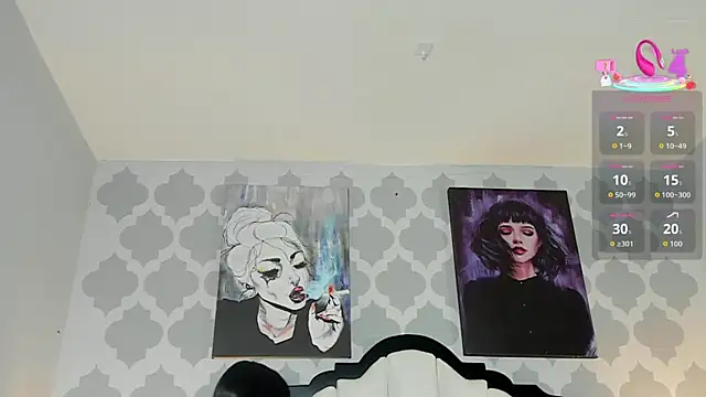 SarahMiler  online show from 10/30/25, 07:44