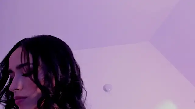 Taylormaxwell online show from 11/27/25, 08:20