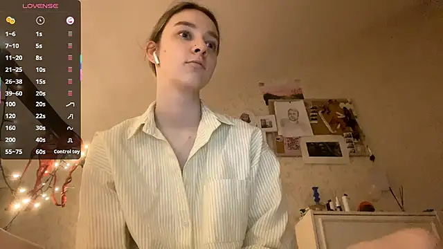 DanaCore online show from 10/24/25, 04:28