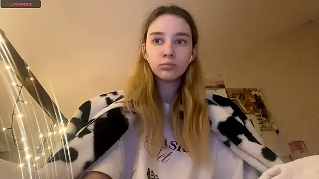 DanaCore online show from 11/11/25, 06:14