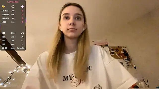 DanaCore online show from 10/17/25, 03:47