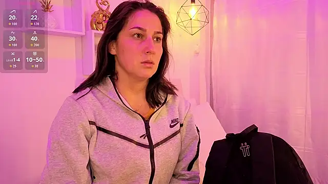 Samaraa Smith online show from 10/27/25, 11:00