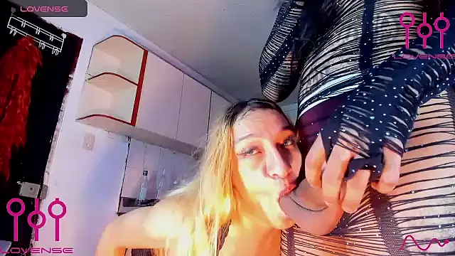 submissive cockbig online show from 02/14/26, 10:48