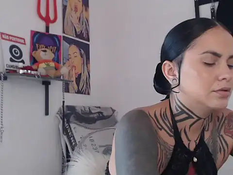 Sofia May online show from 02/06/26, 04:47