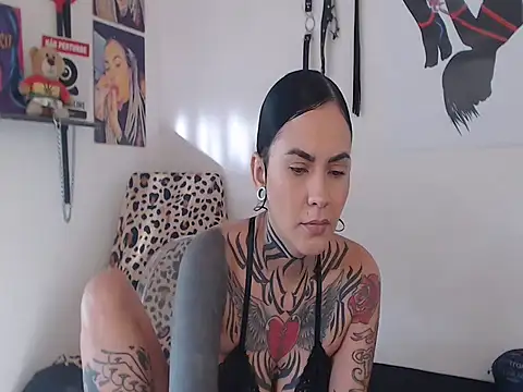 Sofia May online show from 03/12/26, 11:03