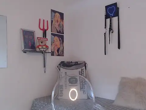 Sofia May online show from 04/27/26, 11:30