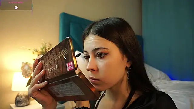 ywixos online show from 11/20/25, 01:34