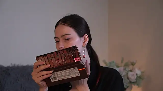 ywixos online show from 09/25/25, 11:38