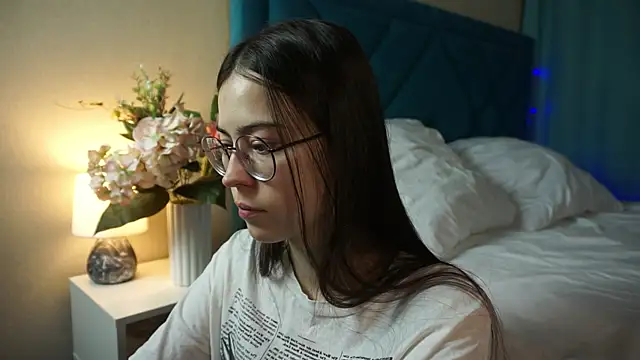 ywixos online show from 01/13/26, 02:21