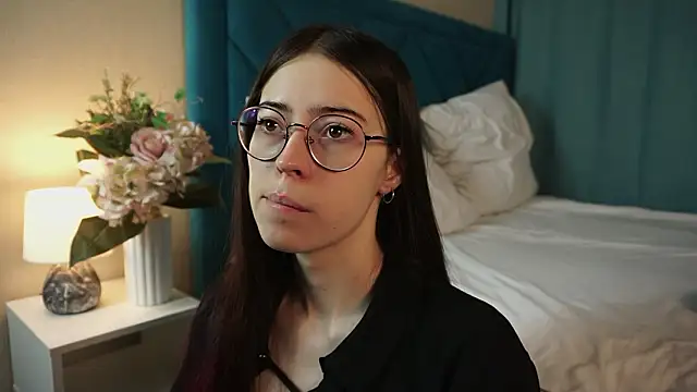 ywixos online show from 02/03/26, 02:00