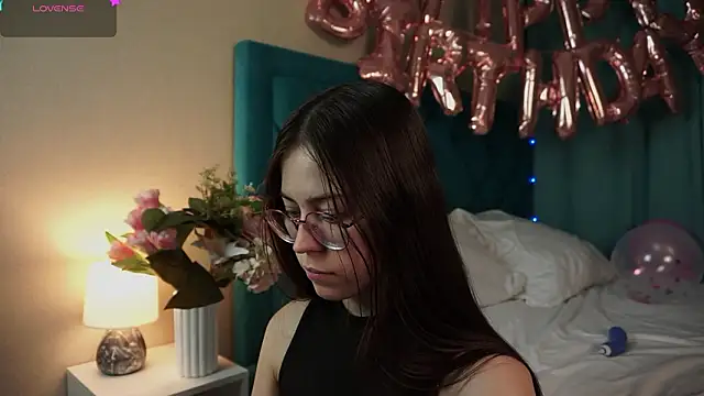 ywixos online show from 02/26/26, 02:39