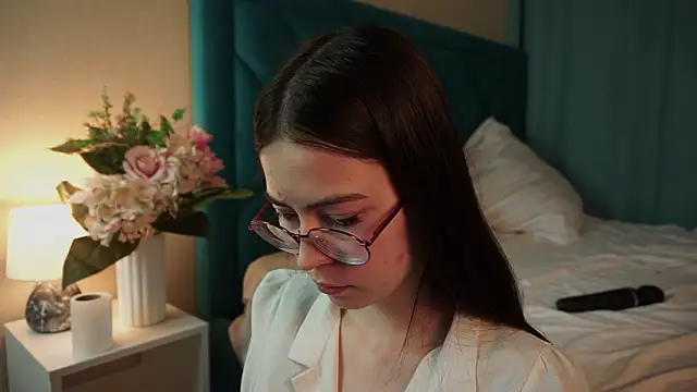 ywixos online show from 02/13/26, 03:01