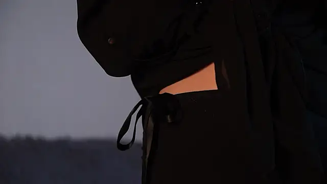 ywixos online show from 10/25/25, 11:20