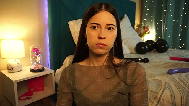 ywixos online show from 04/10/26, 09:44