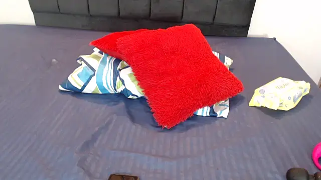 Snapshot of cieloDal chatting on 09/27/25, 05:13 cieloDal online show from 09/27/25, 05:13