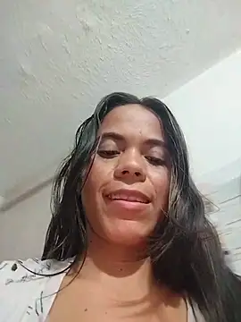 patricia-blosson online show from 10/04/25, 02:57