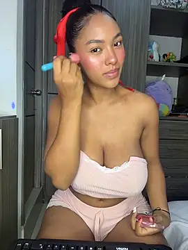 Mia sweet80 online show from 11/12/25, 03:32