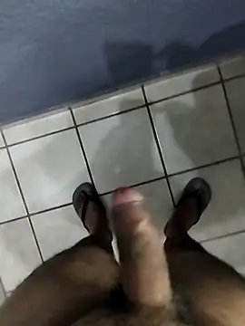 Leofj007 online show from 12/04/25, 06:12