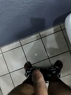 Leofj007 online show from 11/30/25, 05:52