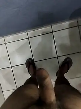 Leofj007 online show from 11/23/25, 06:23