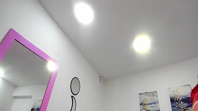 Maddy Mills online show from 05/06/26, 11:36