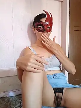 Luana sexy42 online show from 02/05/26, 06:59