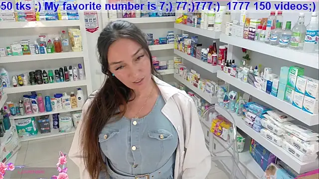 swmilena hot  online show from 11/12/25, 03:21