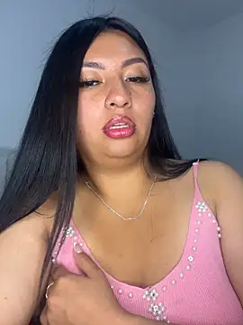 Issa Santana online show from 05/17/26, 07:36