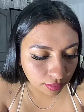 Issa Santana online show from 11/04/25, 07:17