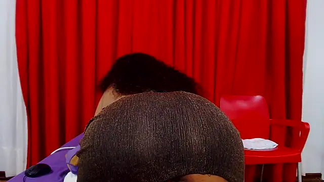 SexyBustyBoobs online show from 11/27/25, 04:18