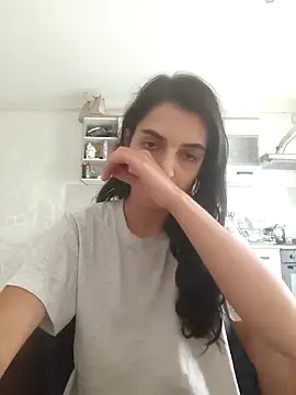 SweetMelodyZ online show from 10/28/25, 06:45