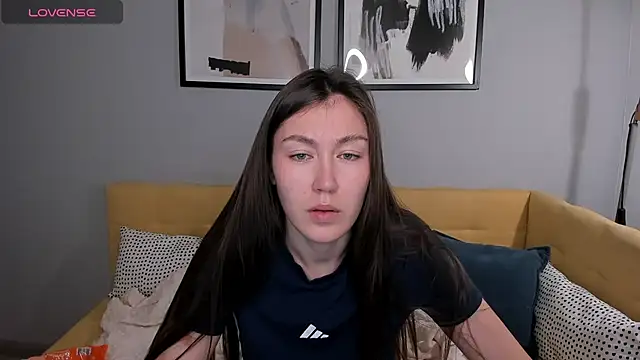 Tina Porter online show from 11/25/25, 01:28