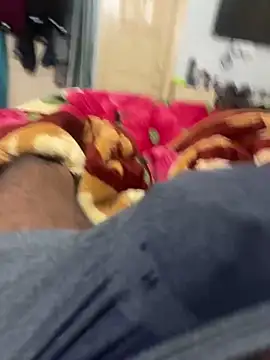 Snapshot of pussy_hunter0 chatting on 11/15/25, 02:10 pussy hunter0 online show from 11/15/25, 02:10