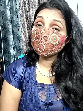 Hotty Sonali online show from 04/06/26, 04:52